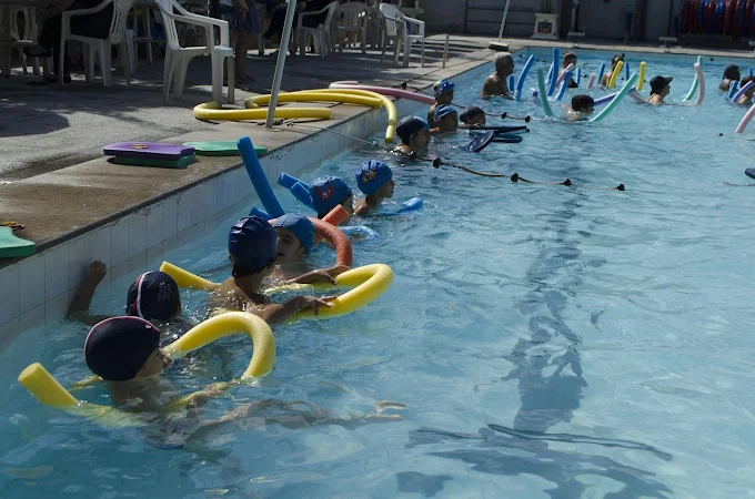 HydroSplash Swimming Academy 2