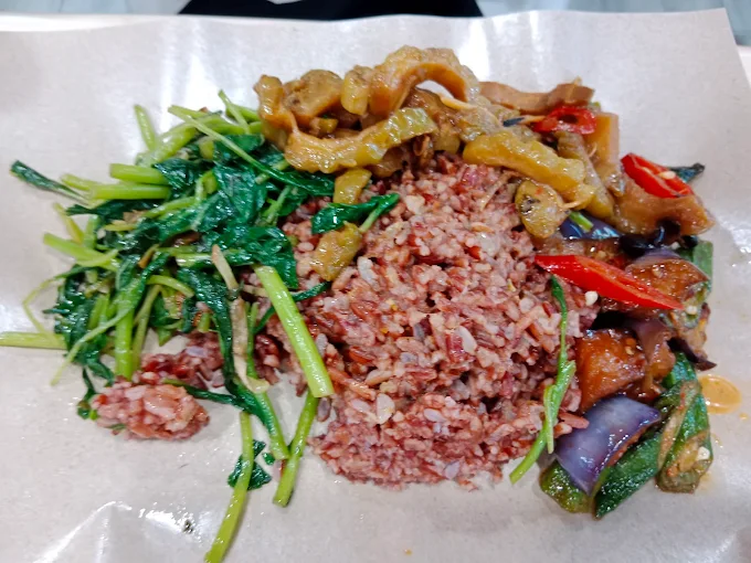 Happy Vegetarian Food 3